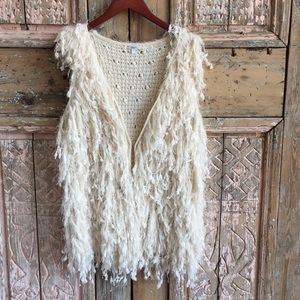 Cream fuzzy vest